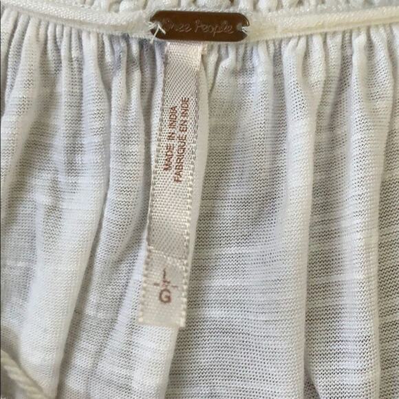 FREE PEOPLE WHITE BLOUSE WITH DECORATIVE S… - Picture 5 of 7